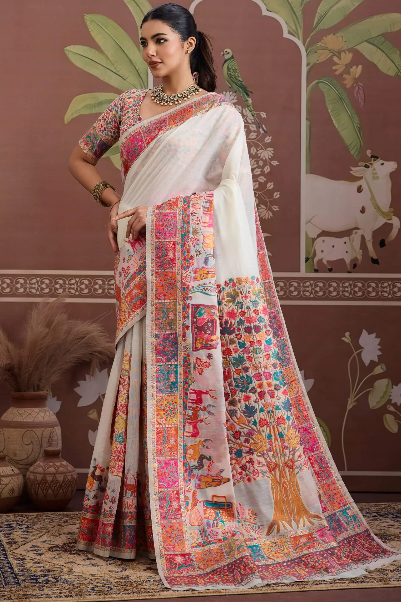 Admirable Off White Pashmina saree With Appealing Blouse Piece - Image 3