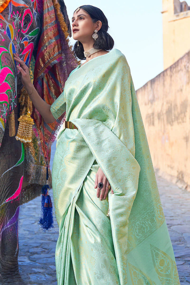 Admirable Pista Kanjivaram Silk Saree with Imbrication Blouse Piece - Image 2