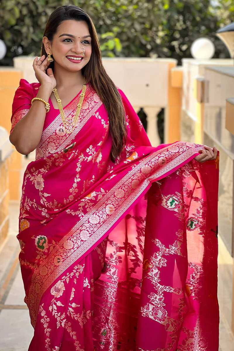 Adorable Dark Pink Soft Banarasi Silk Saree With Blissful Blouse Piece - Image 5