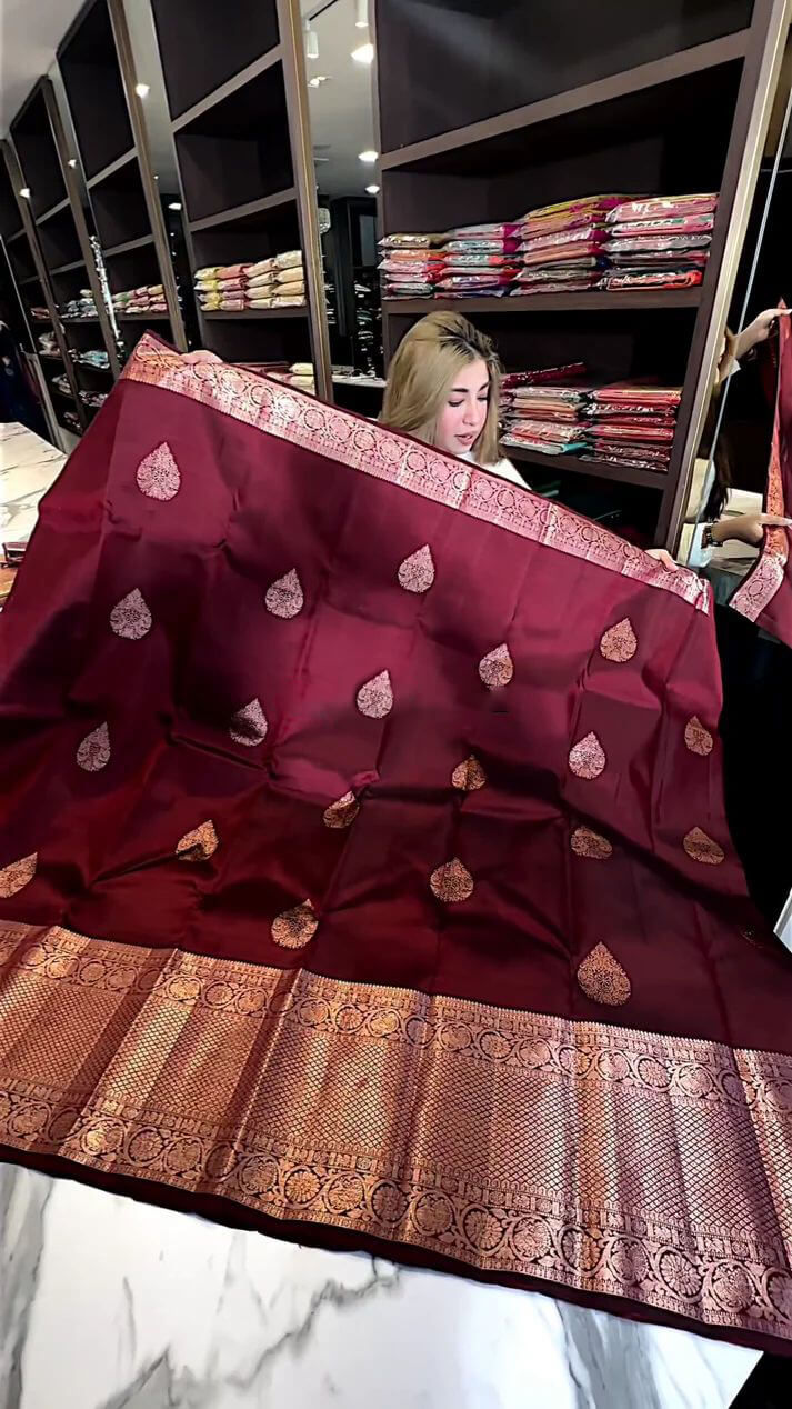 Adorable Wine Soft Silk Saree With Evocative Blouse Piece - Image 3