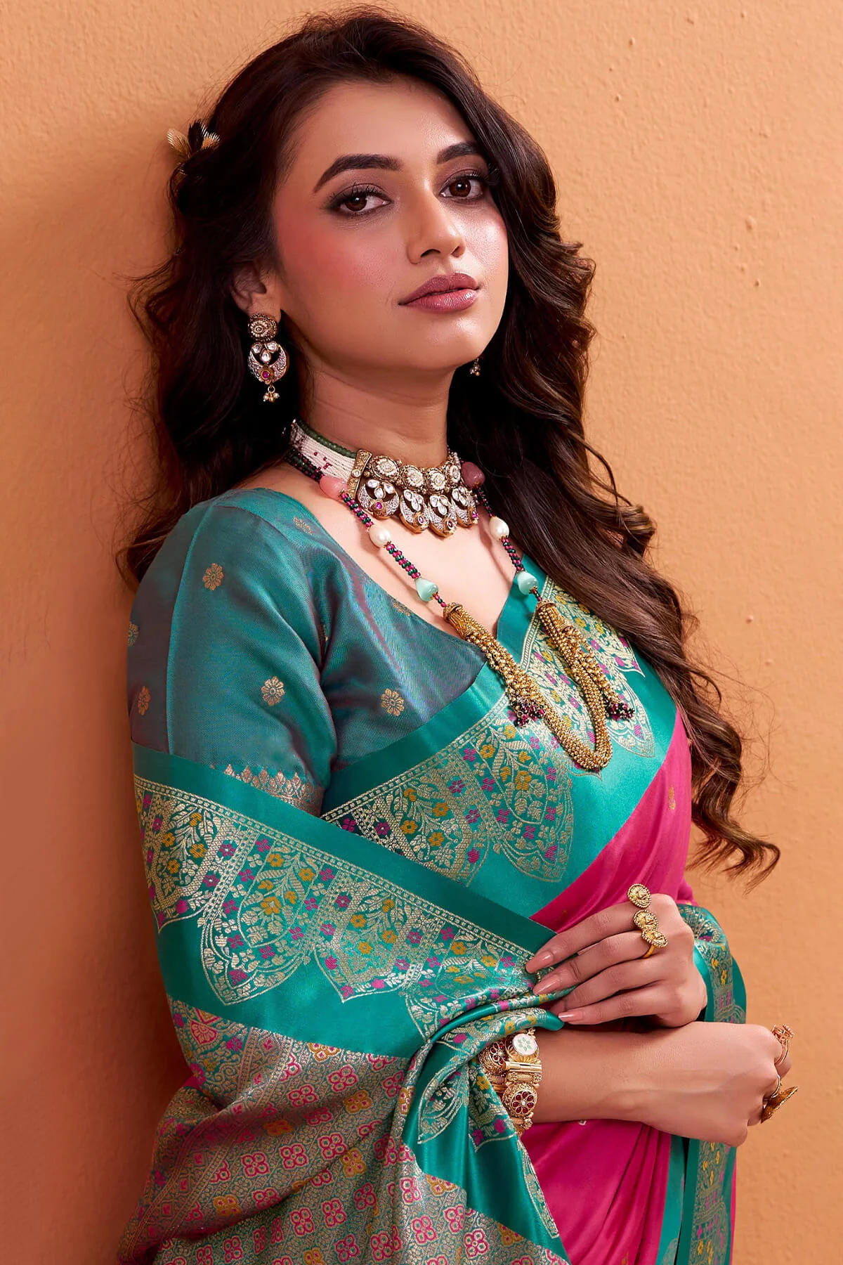 Adorning Dark Pink Banarasi Satin Silk Saree With Fragrant Blouse - Image 2