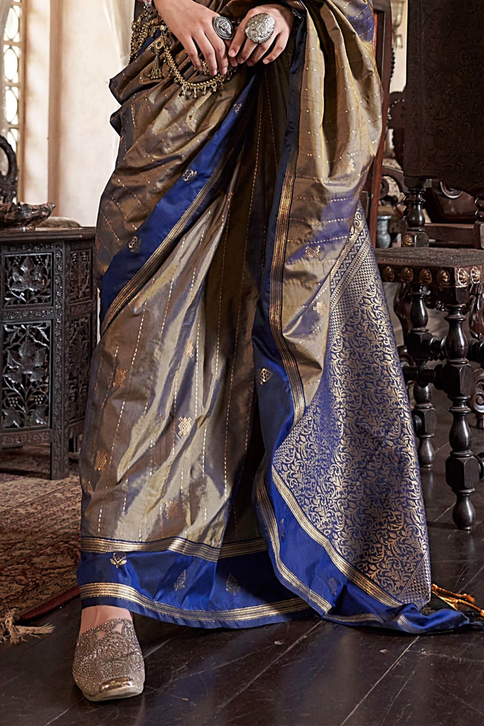 Adorning Golden Banarasi Tussar Silk Saree With Ethereal Blouse Piece - Image 4