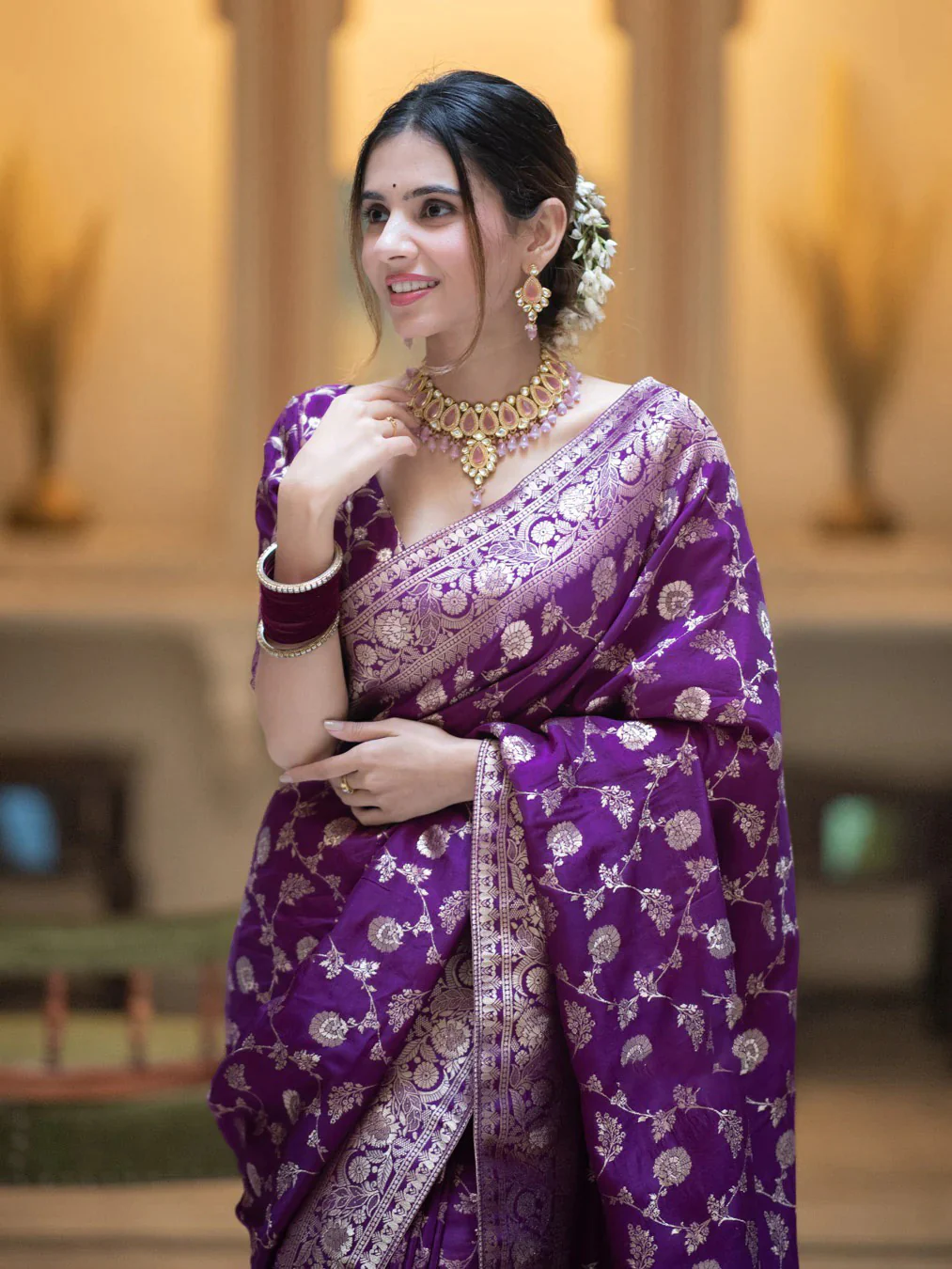 Adorning Purple Soft Silk Saree With Deserving Blouse Piece - Image 2
