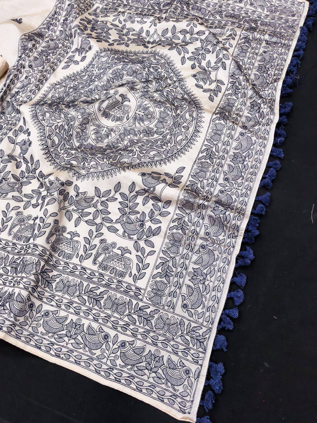 Allure Off White Embroidery Work Tussar Silk Saree With Dissemble Blouse Piece - Image 3