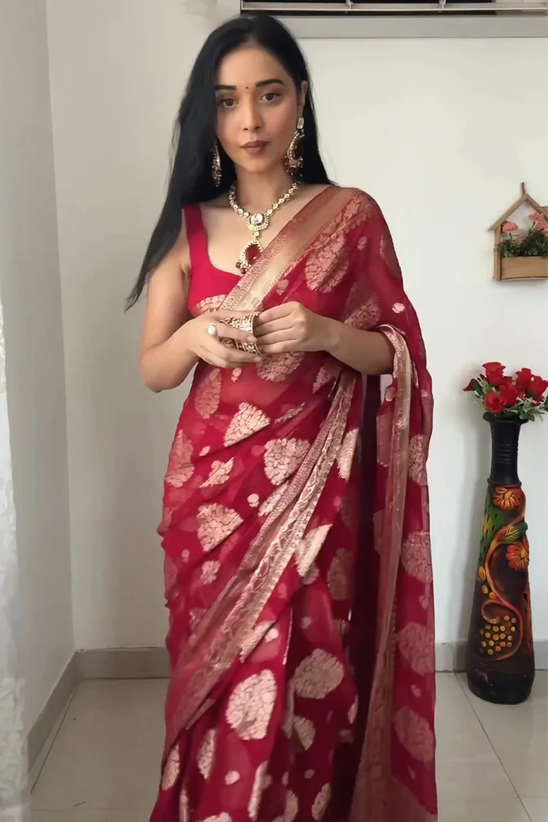 Alluring 1-Minute Ready To Wear Red Cotton Silk Saree - Image 4