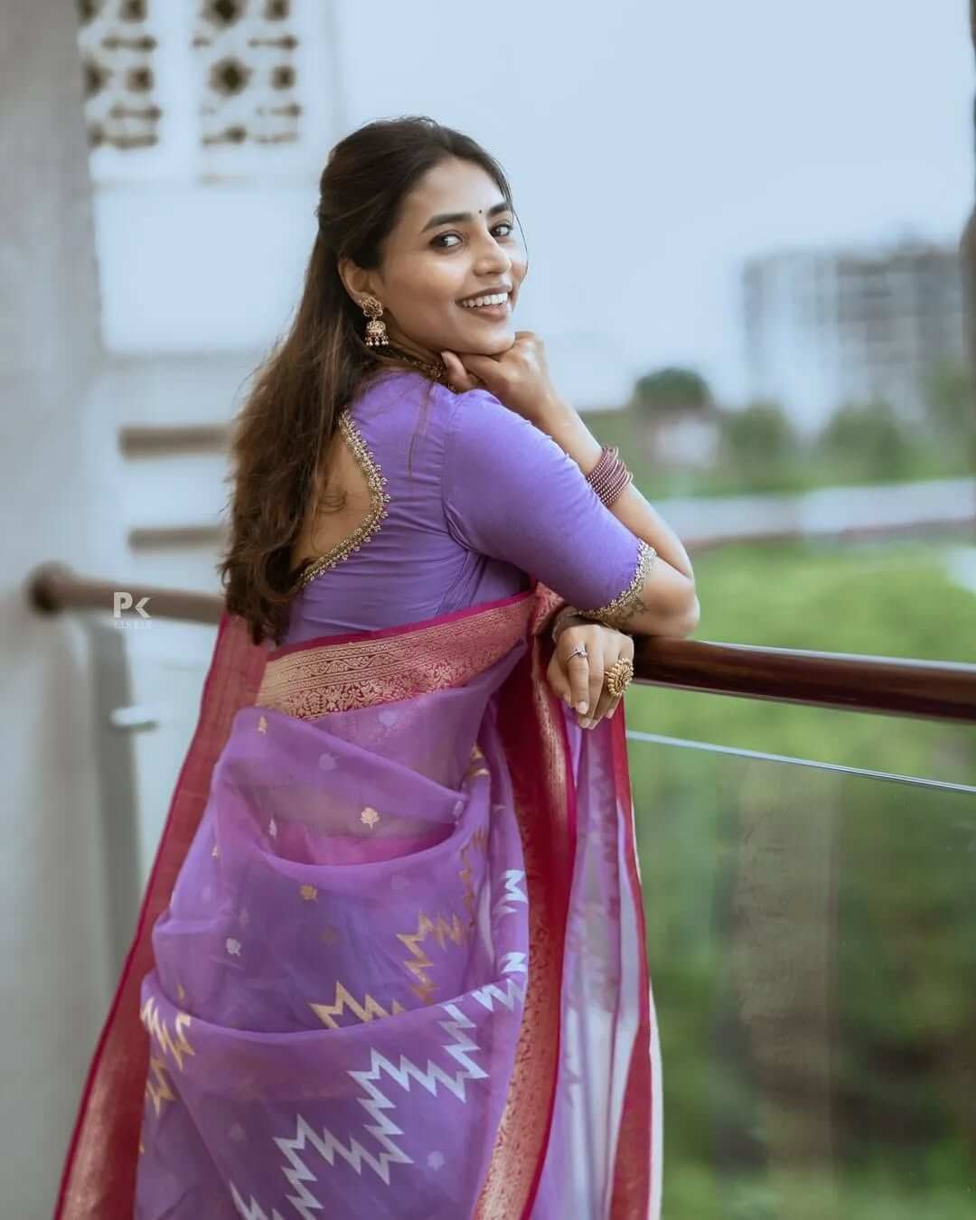 Alluring Lavender Cotton Silk Saree With Stylish Blouse Piece - Image 4