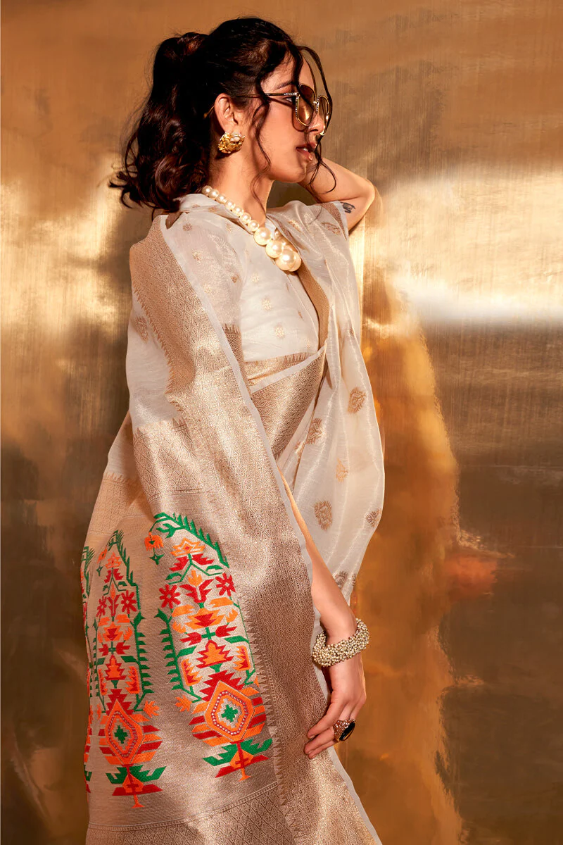 Alluring Off White Paithani Silk Saree With Pretty Blouse Piece - Image 2
