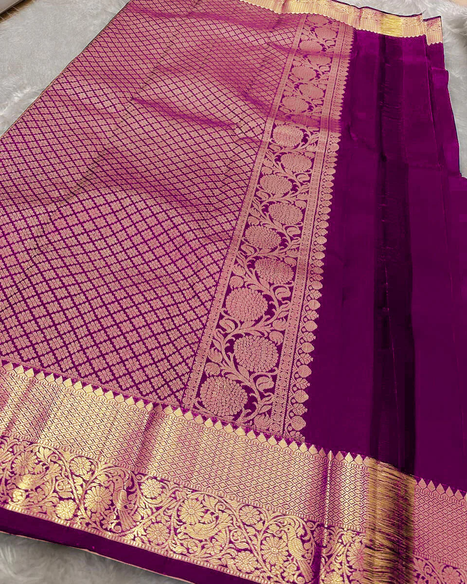 Alluring Purple Soft Banarasi Silk Saree With Exquisite Blouse Piece - Image 5