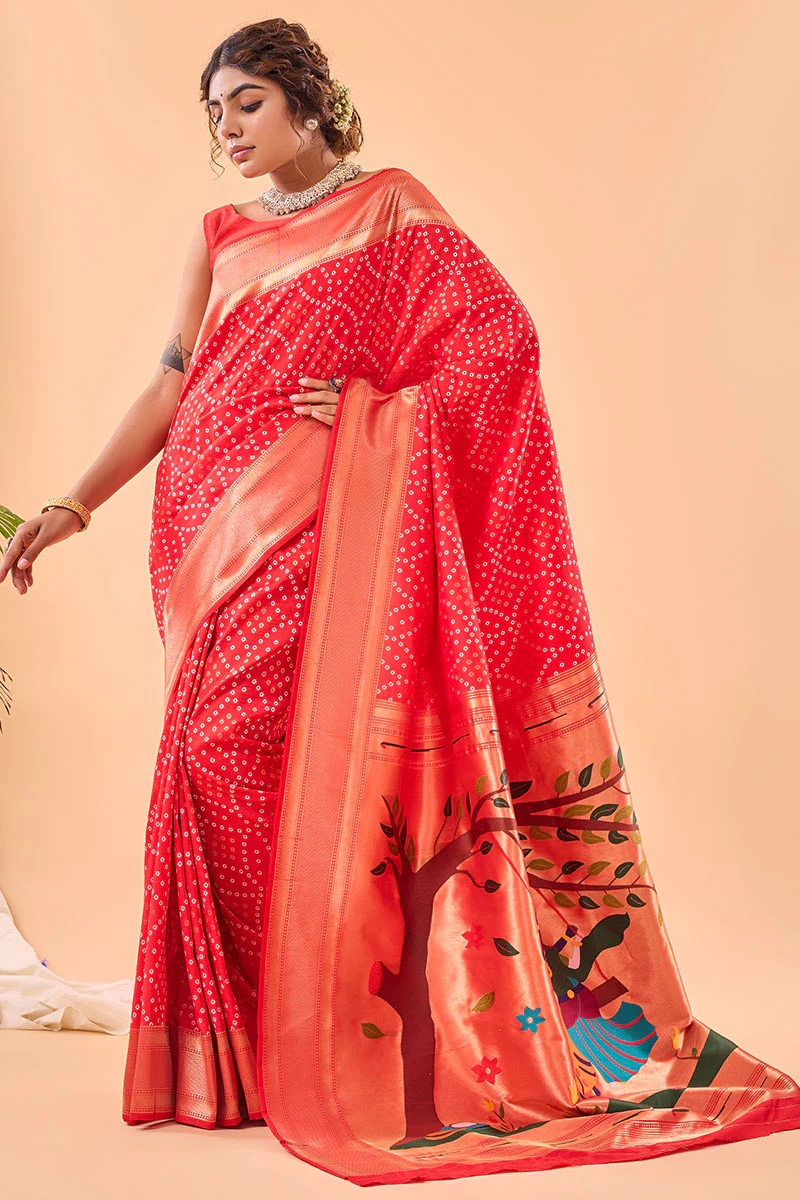 Alluring Red Paithani Silk Saree With Prettiest Blouse Piece - Image 3