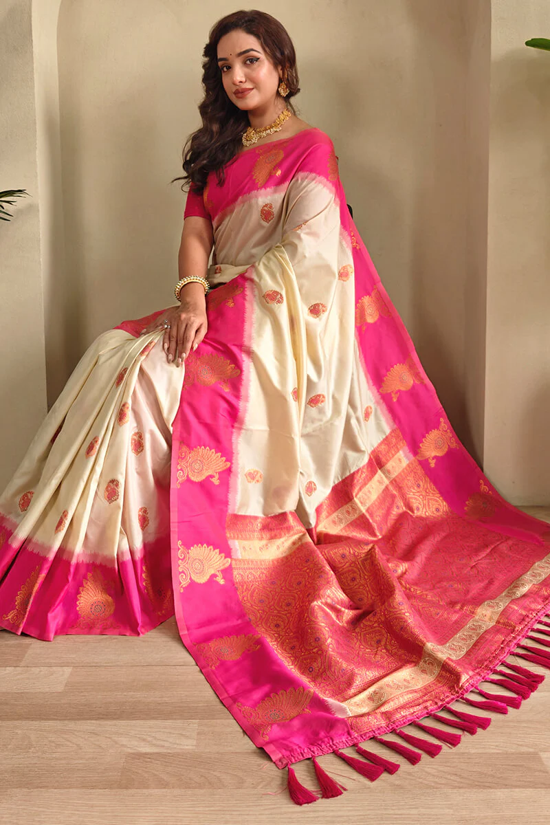 Angelic Beige Soft Banarasi Silk Saree With Transcendent Blouse Piece - Image 2