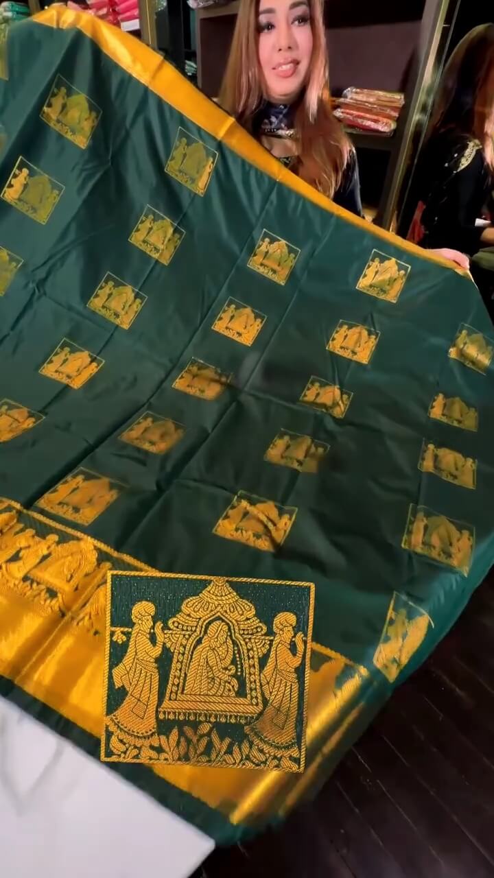 Angelic Dark Green Soft Banarasi Silk Saree With Deserving Blouse Piece - Image 3