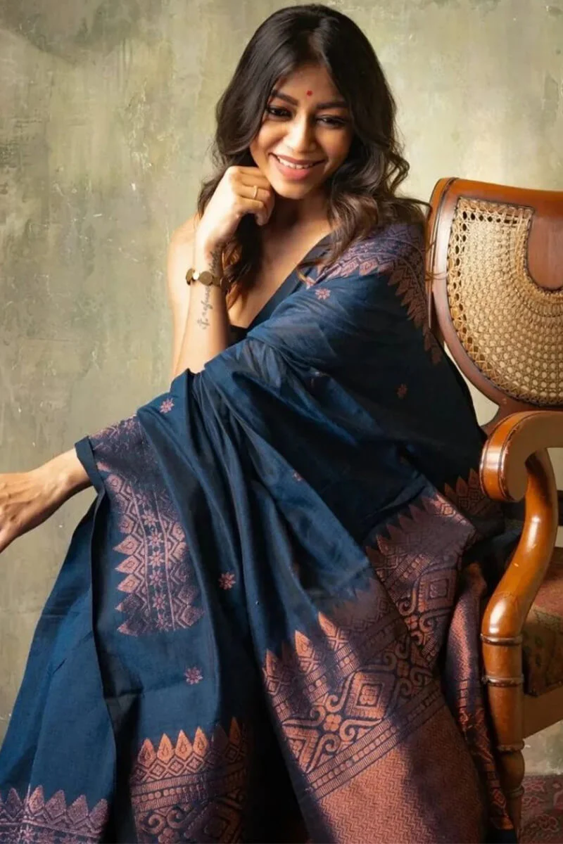 Angelic Navy Blue Soft Silk Saree With Assemblage Blouse Piece - Image 5