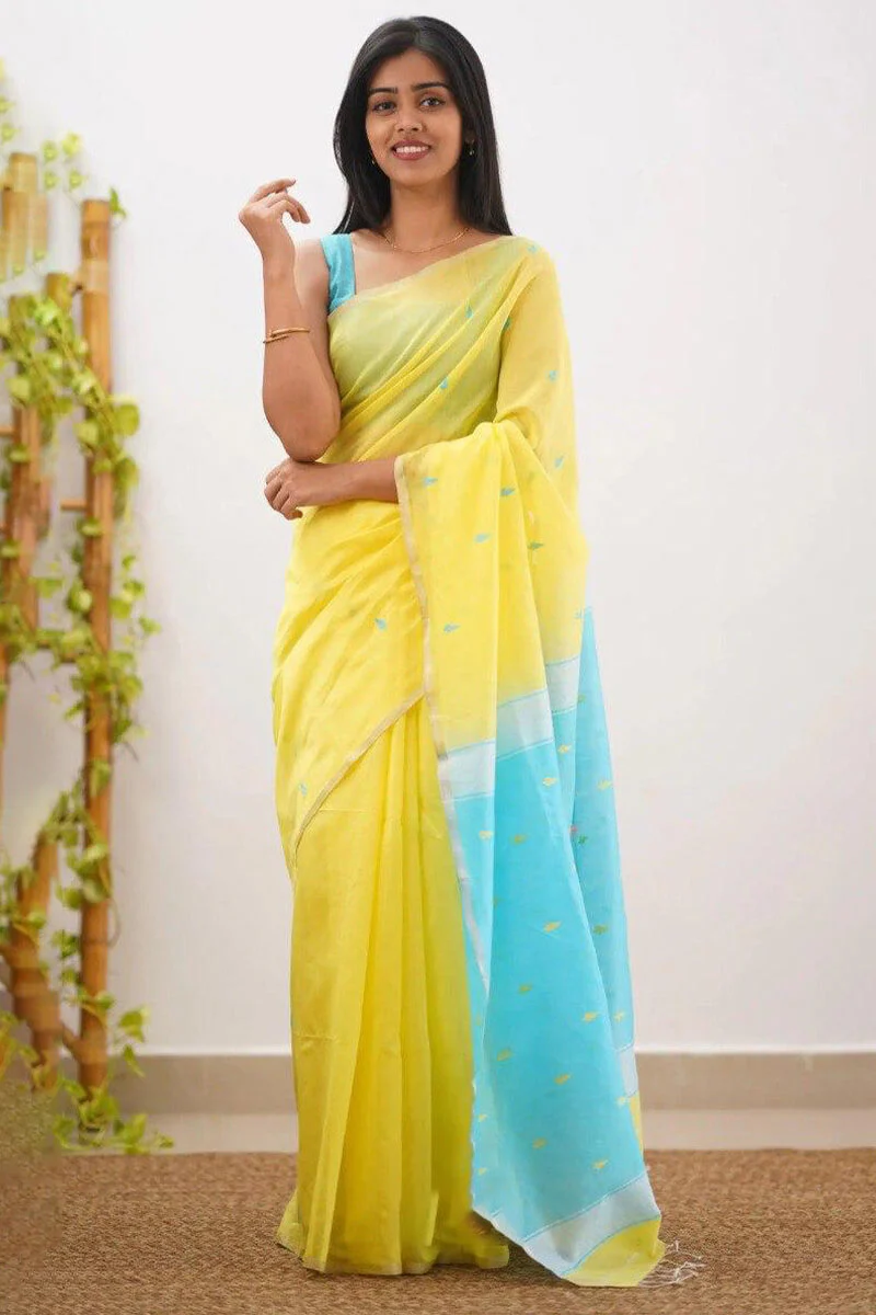 Arresting Yellow Cotton Silk Saree With Jazzy Blouse Piece - Image 5