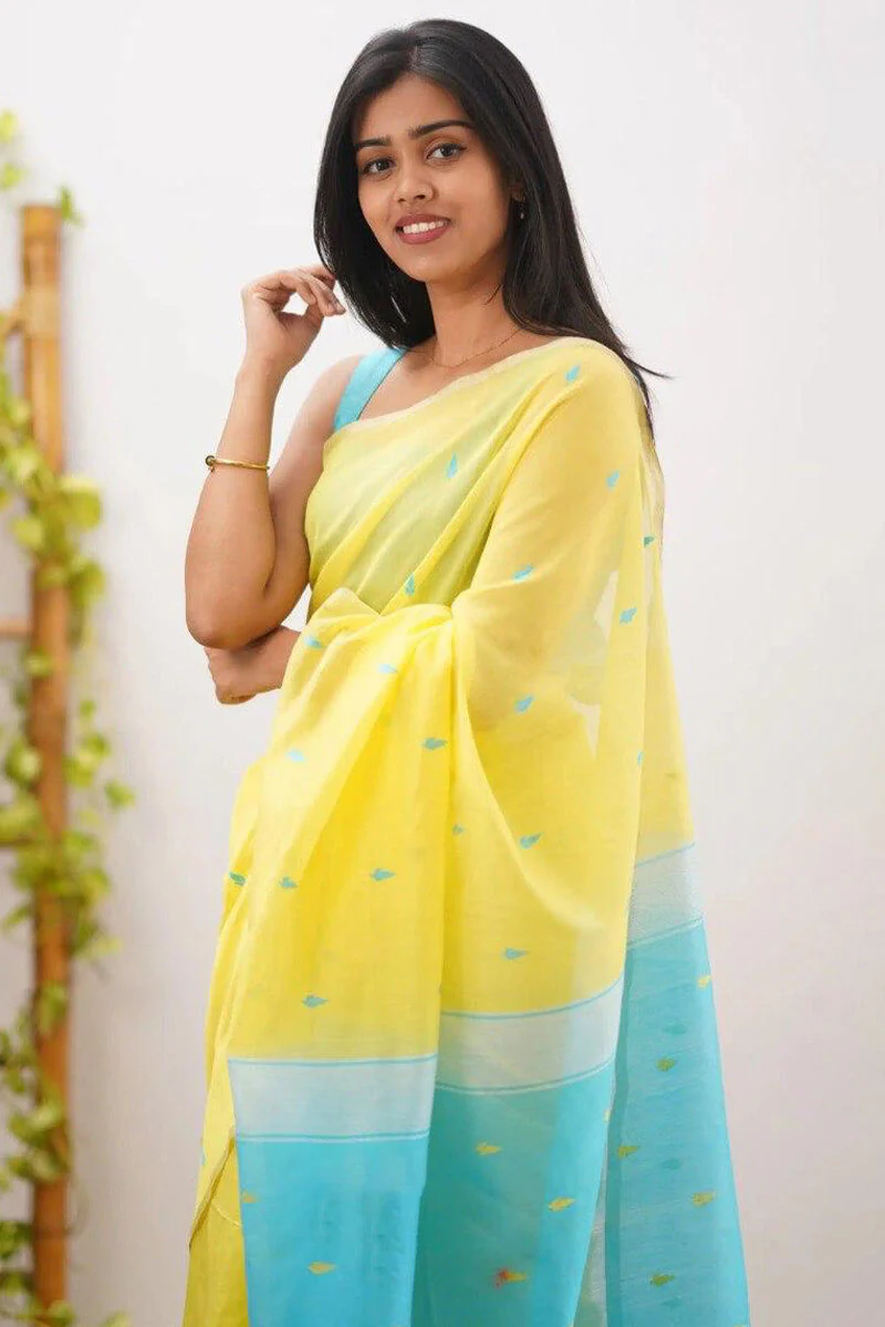 Arresting Yellow Cotton Silk Saree With Jazzy Blouse Piece - Image 6