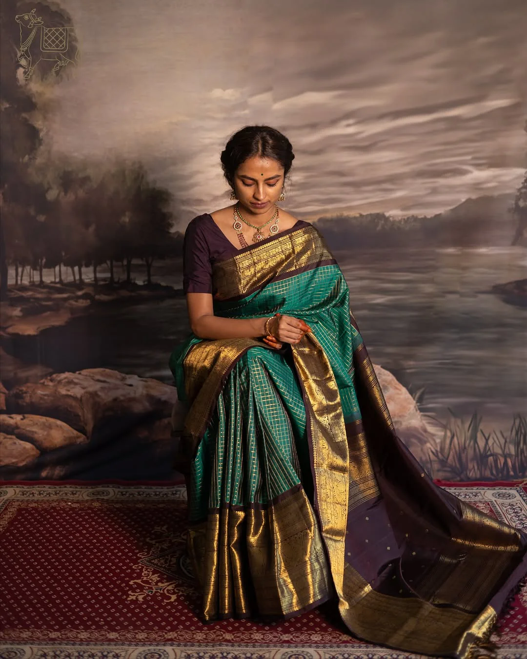 Artistic Rama Soft Silk Saree With Demanding Blouse Piece - Image 3