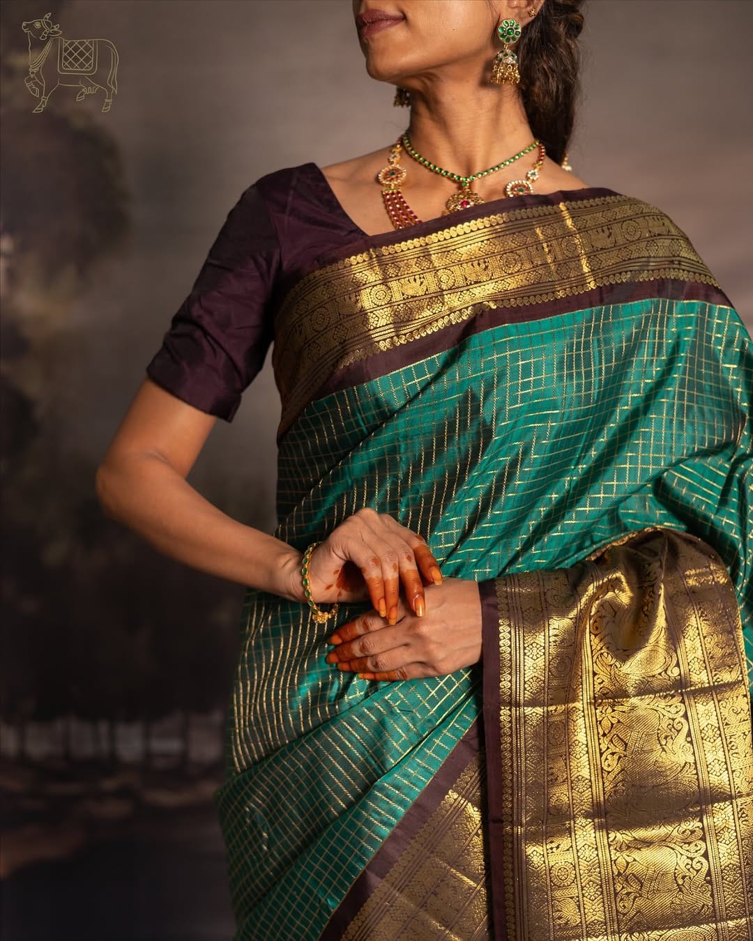 Artistic Rama Soft Silk Saree With Demanding Blouse Piece - Image 4