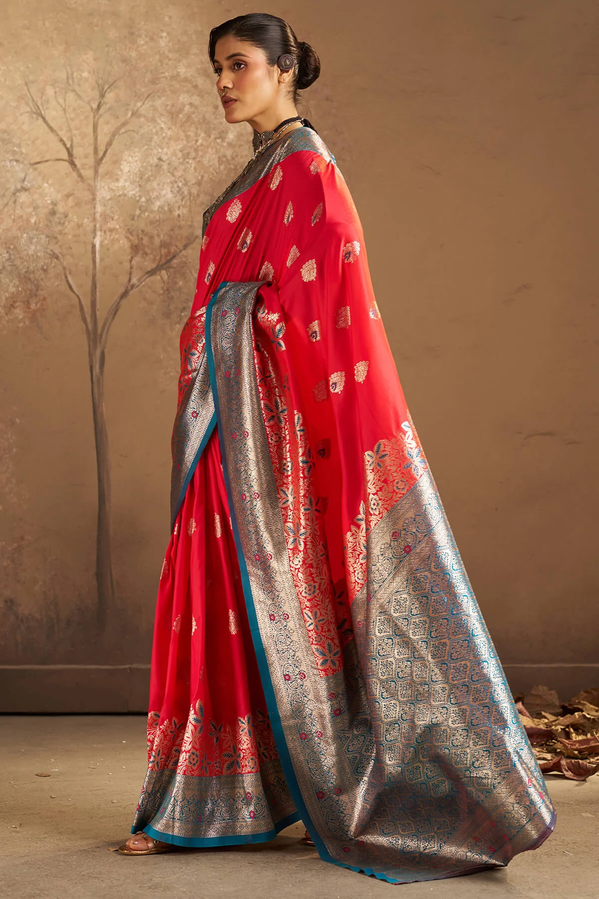 Assemblage Red Pure Zari Weaving Banarasi Silk Saree With Demanding Blouse Piece - Image 3