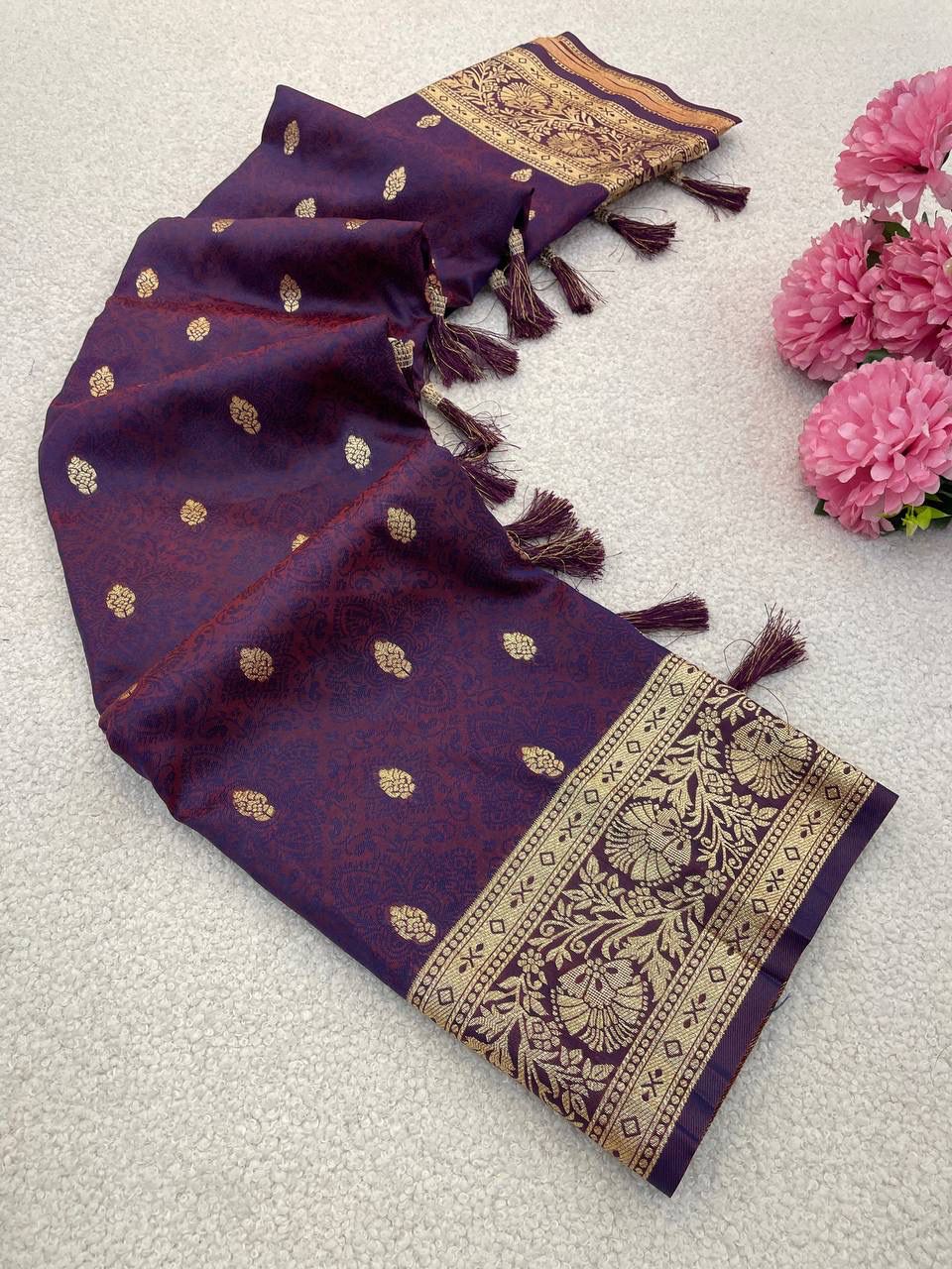 Assemblage Wine Pure Zari Weaving Banarasi Silk Saree With Fragrant Blouse Piece - Image 2