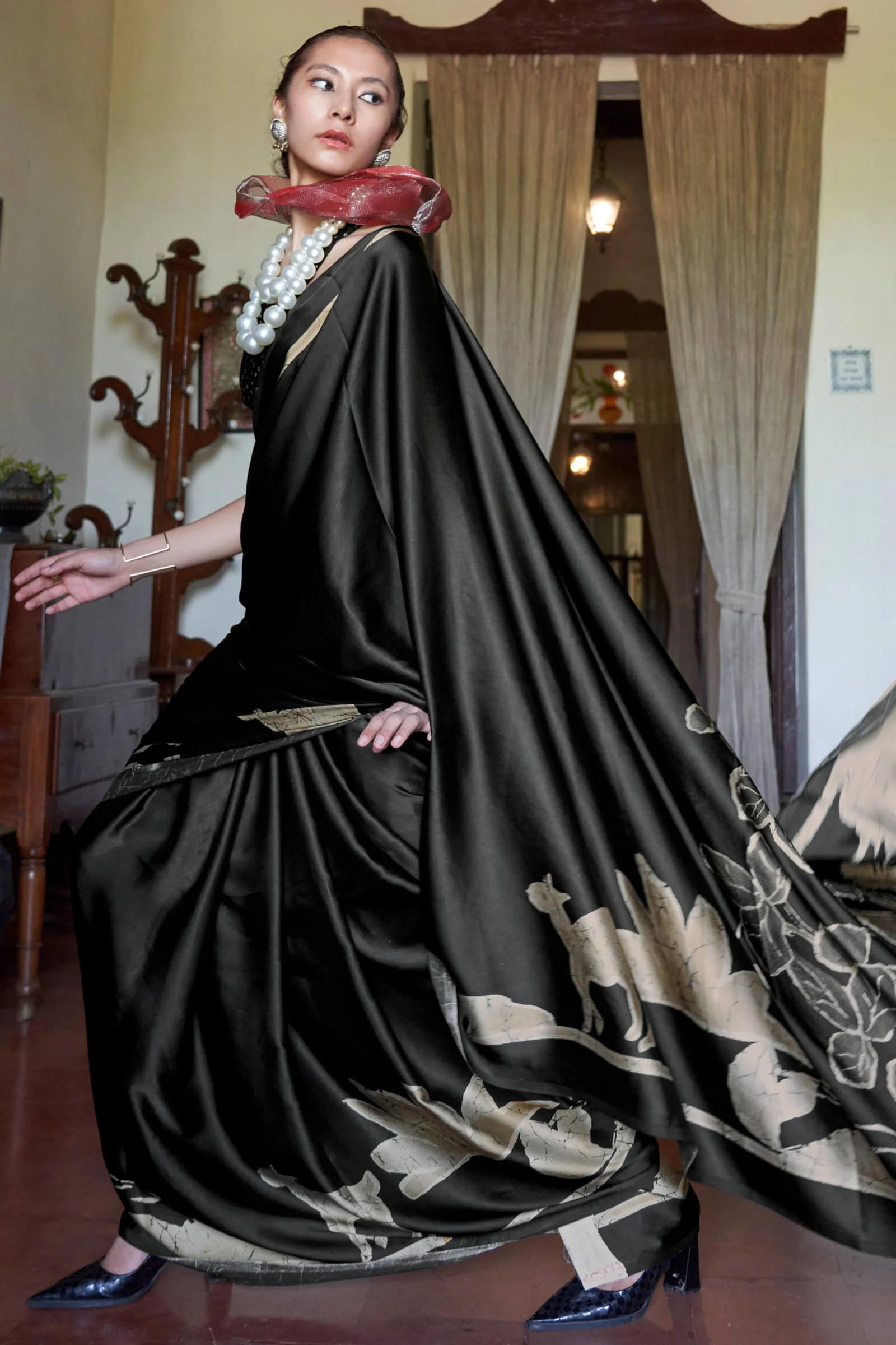 Attractive Beige and Black Digital Printed Satin Silk Saree With Beguiling Blouse Piece - Image 2