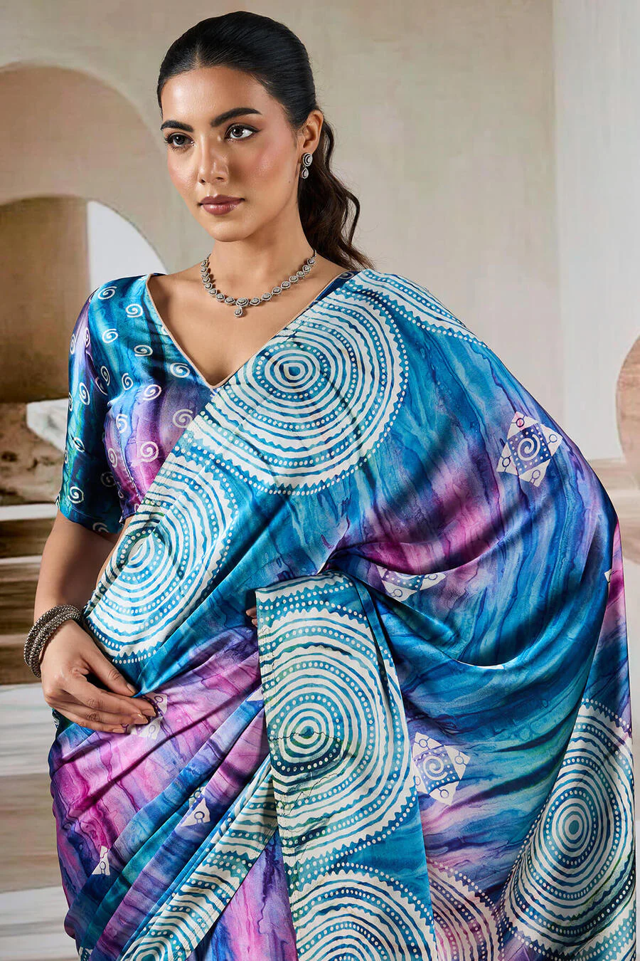 Attractive Blue Digital Printed Satin Silk Saree With Fantabulous Blouse Piece - Image 2