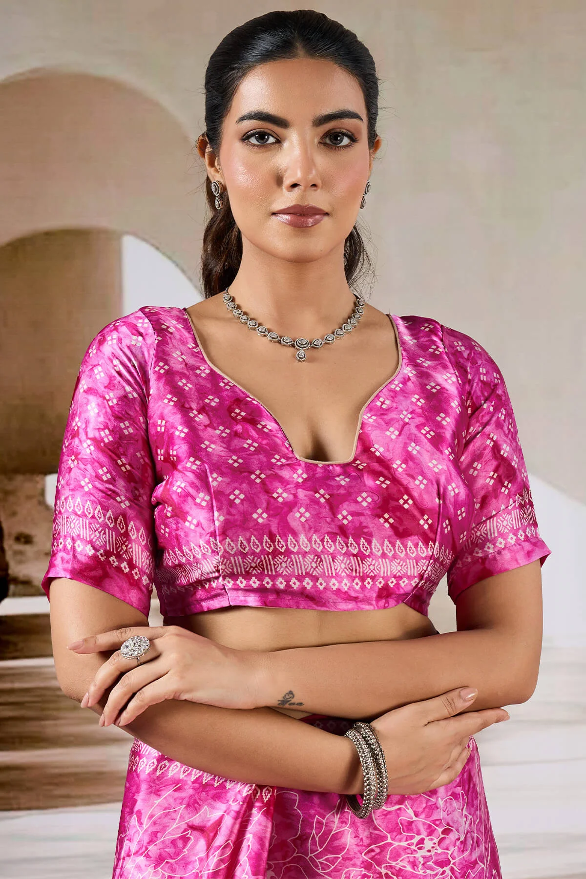 Attractive Dark Pink Digital Printed Satin Silk Saree With Arresting Blouse Piece - Image 4