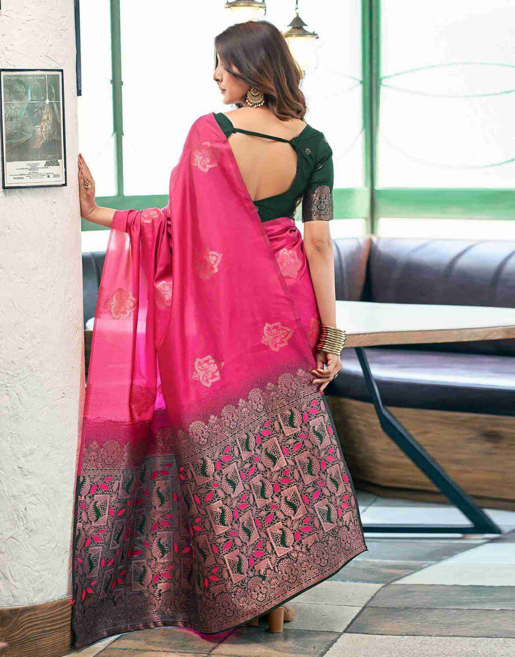 Attractive Dark Pink Soft Silk Saree With Wonderful Blouse Piece - Image 5