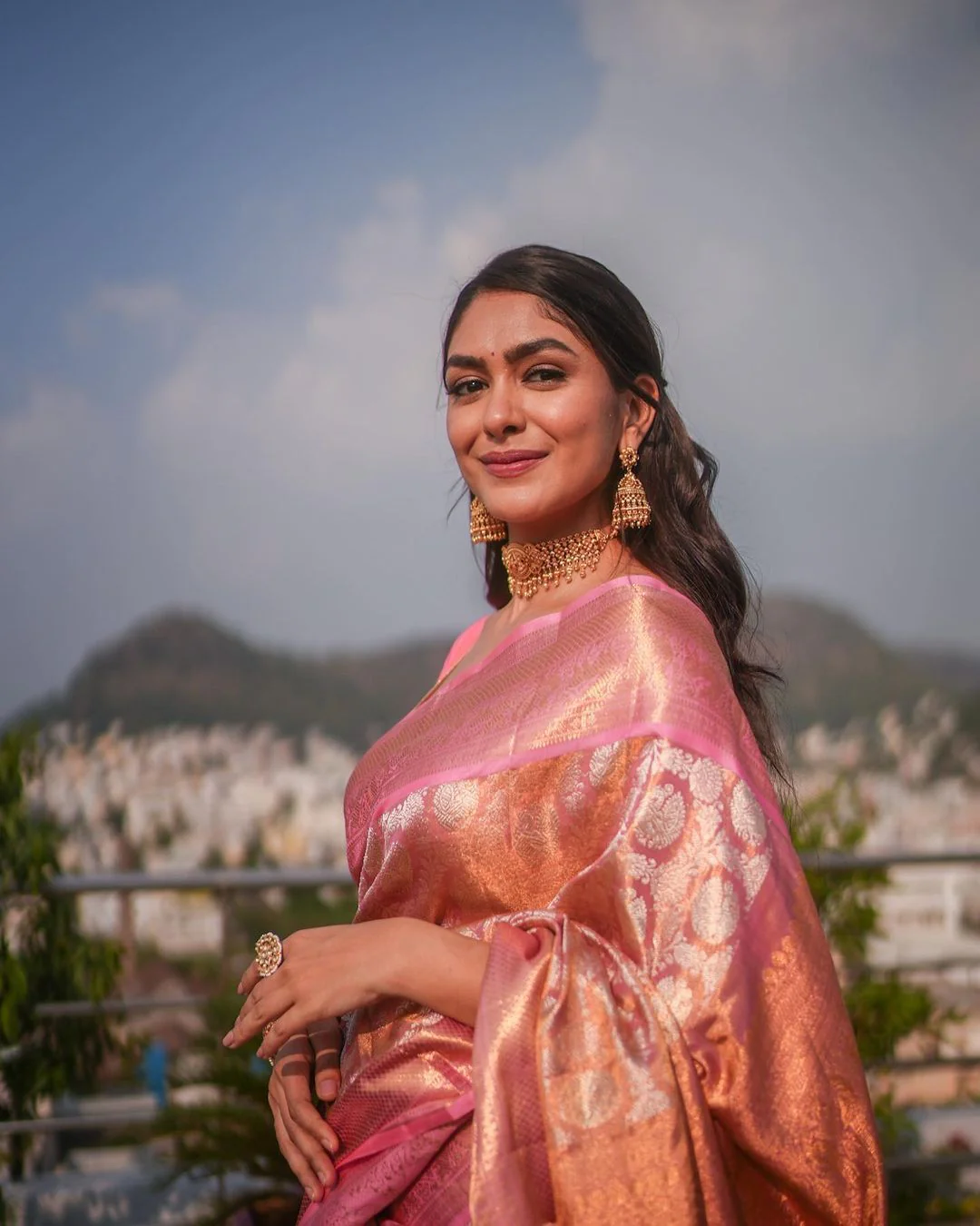 Attractive Pink Soft Banarasi Silk Saree With Impressive Blouse Piece - Image 6