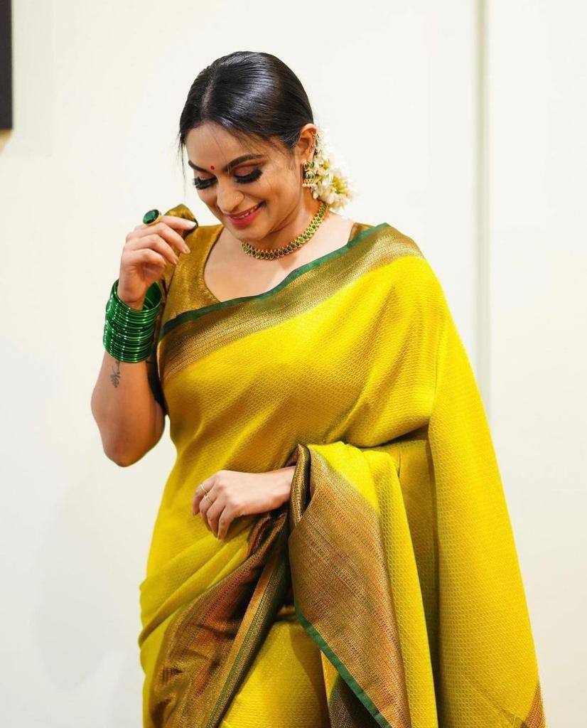 Attractive Yellow Soft Silk Saree With Pretty Blouse Piece - Image 3
