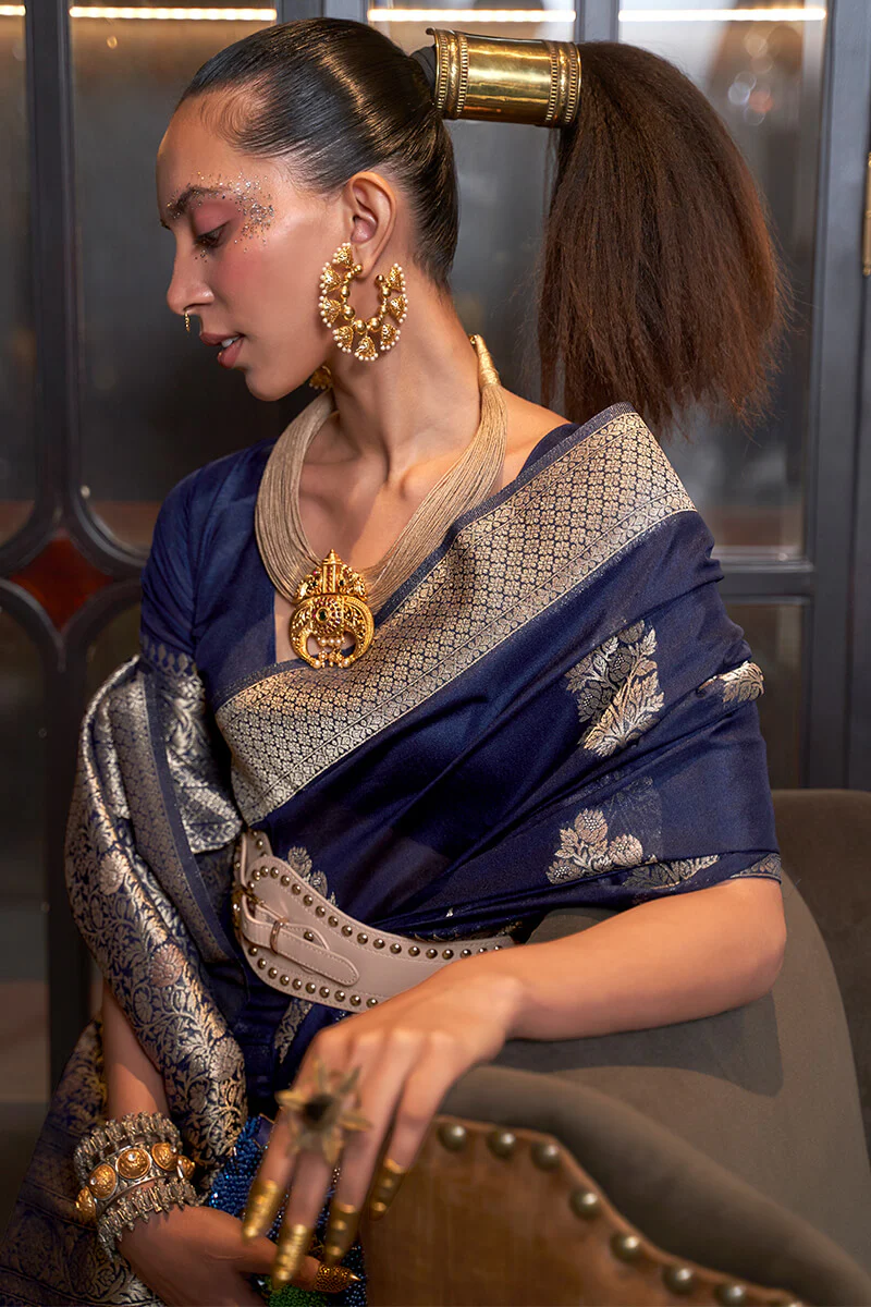 Beleaguer Navy Blue Soft Banarasi Silk Saree With Embrocation Blouse Piece - Image 2