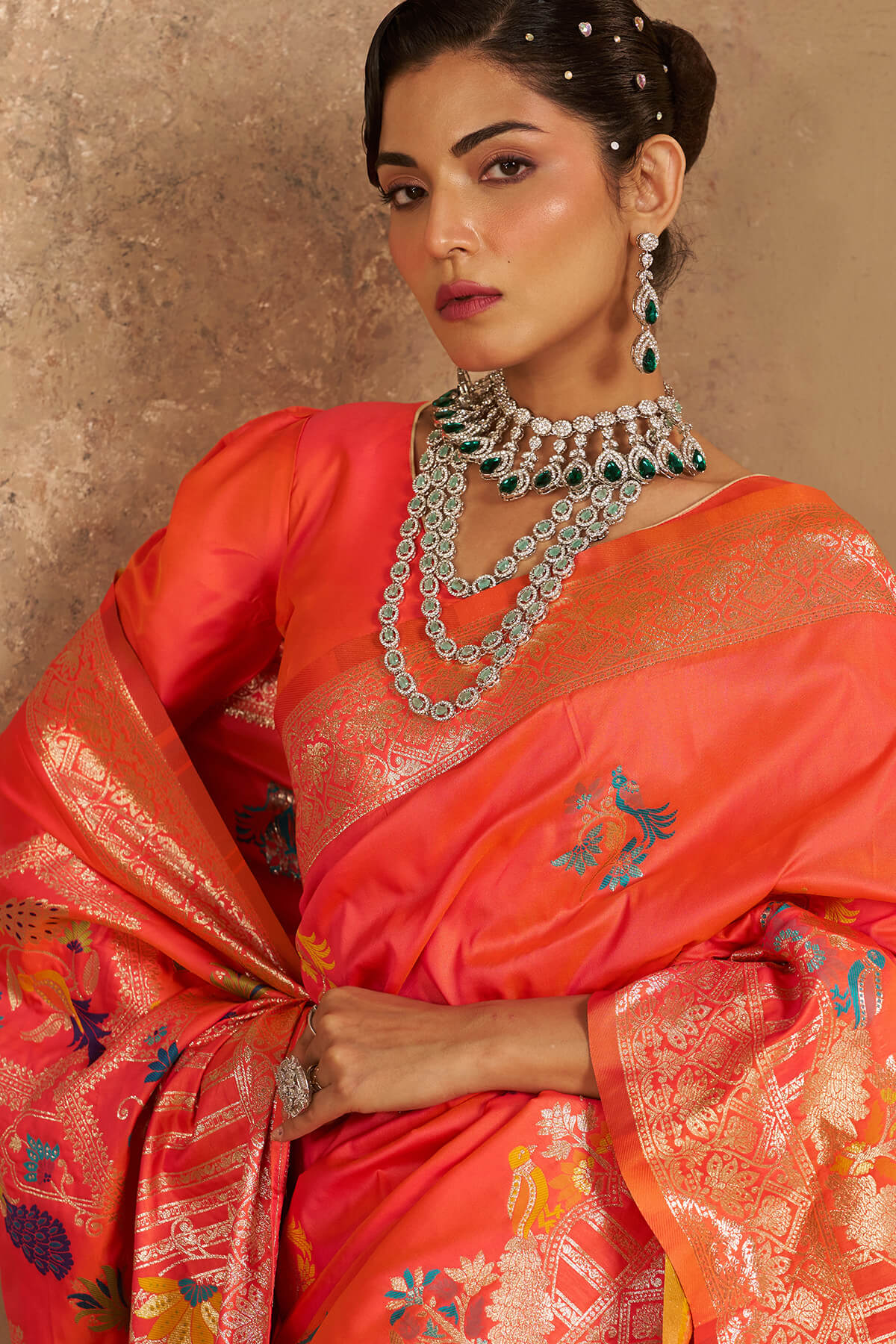 Beleaguer Peach Pure Zari Weaving Banarasi Silk Saree With Fancifull Blouse Piece - Image 2