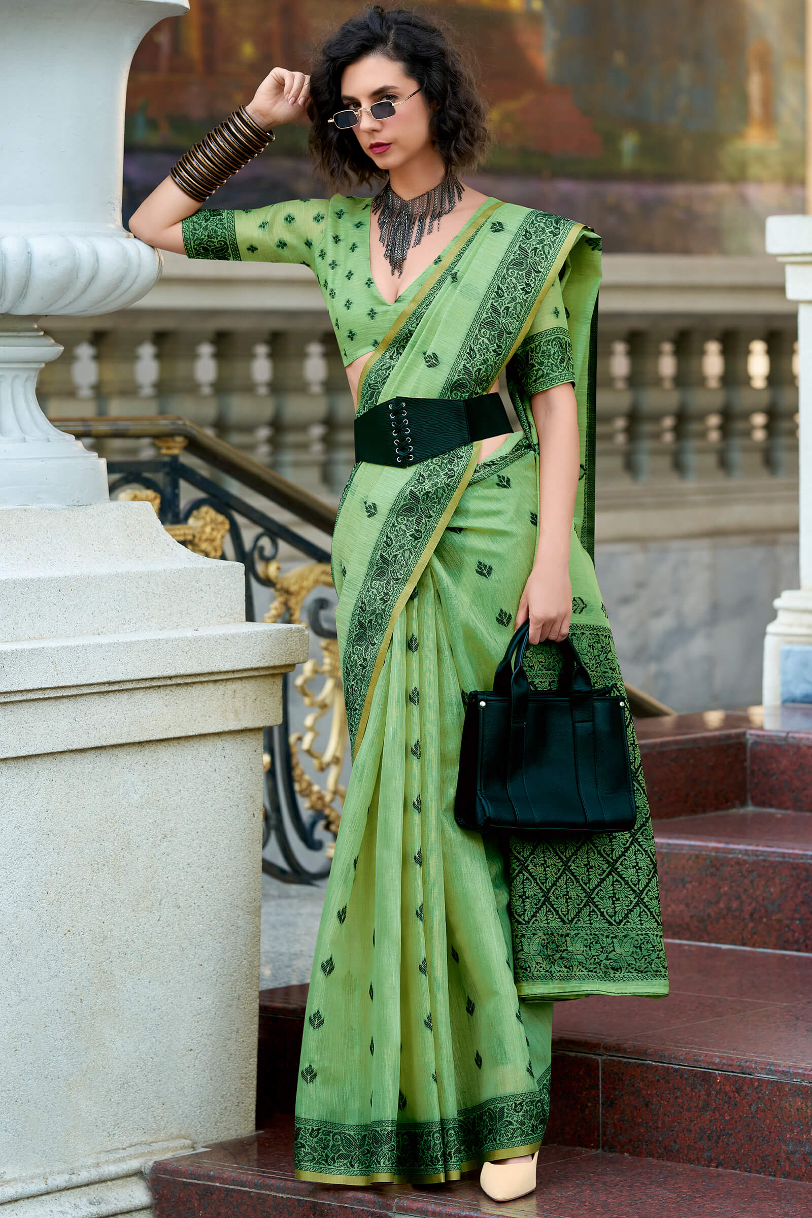 Bewitching Green Cotton Silk Saree With Devastating Blouse Piece - Image 3