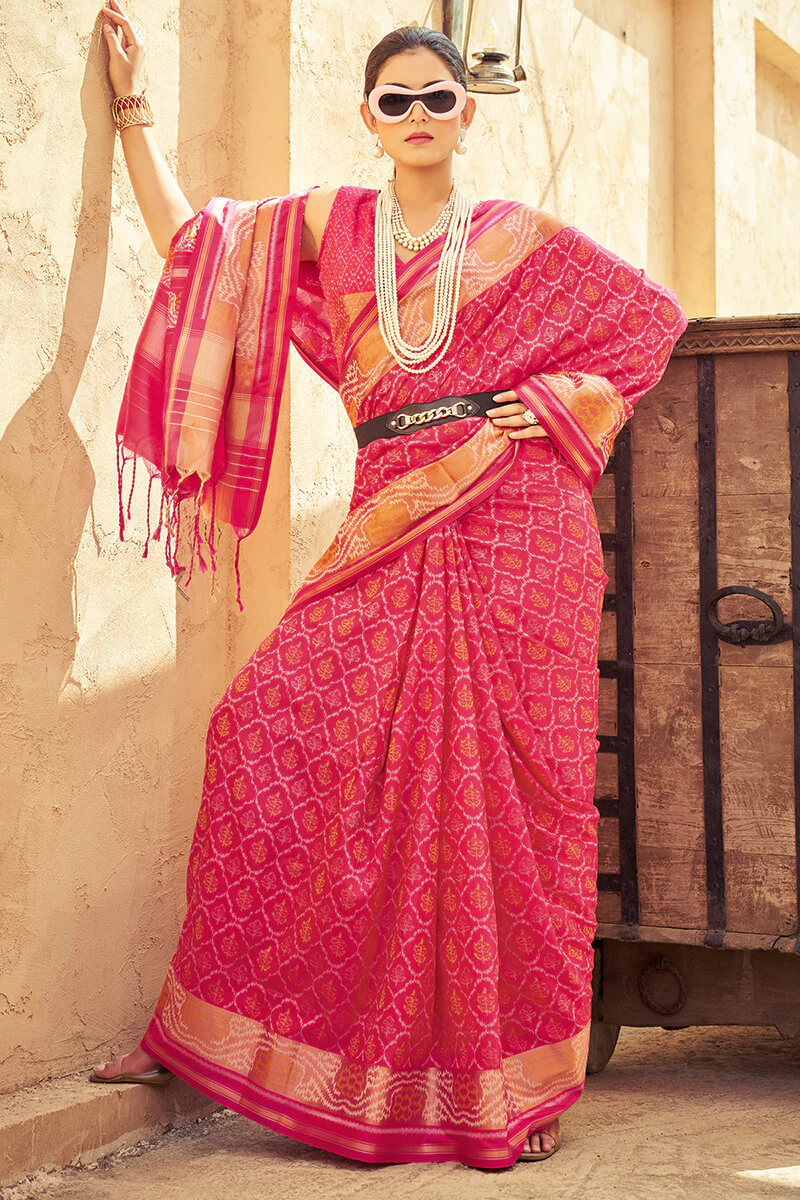 Blissful Dark Pink Soft Banarasi Silk Saree With Woebegone Blouse Piece - Image 3