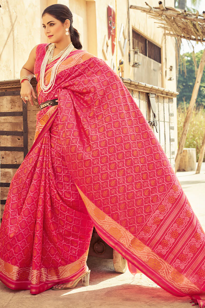 Blissful Dark Pink Soft Banarasi Silk Saree With Woebegone Blouse Piece - Image 5