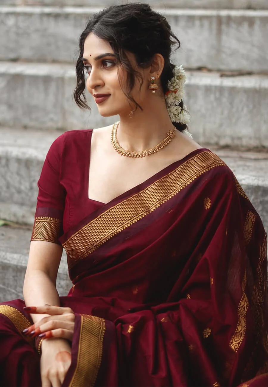 Blooming Maroon Soft Silk Saree With Vivacious Blouse Piece - Image 8