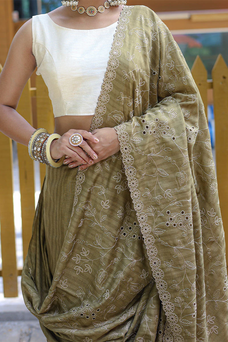 Blooming Mehndi Embroidery Work Soft Silk Saree With Captivating Blouse Piece - Image 3
