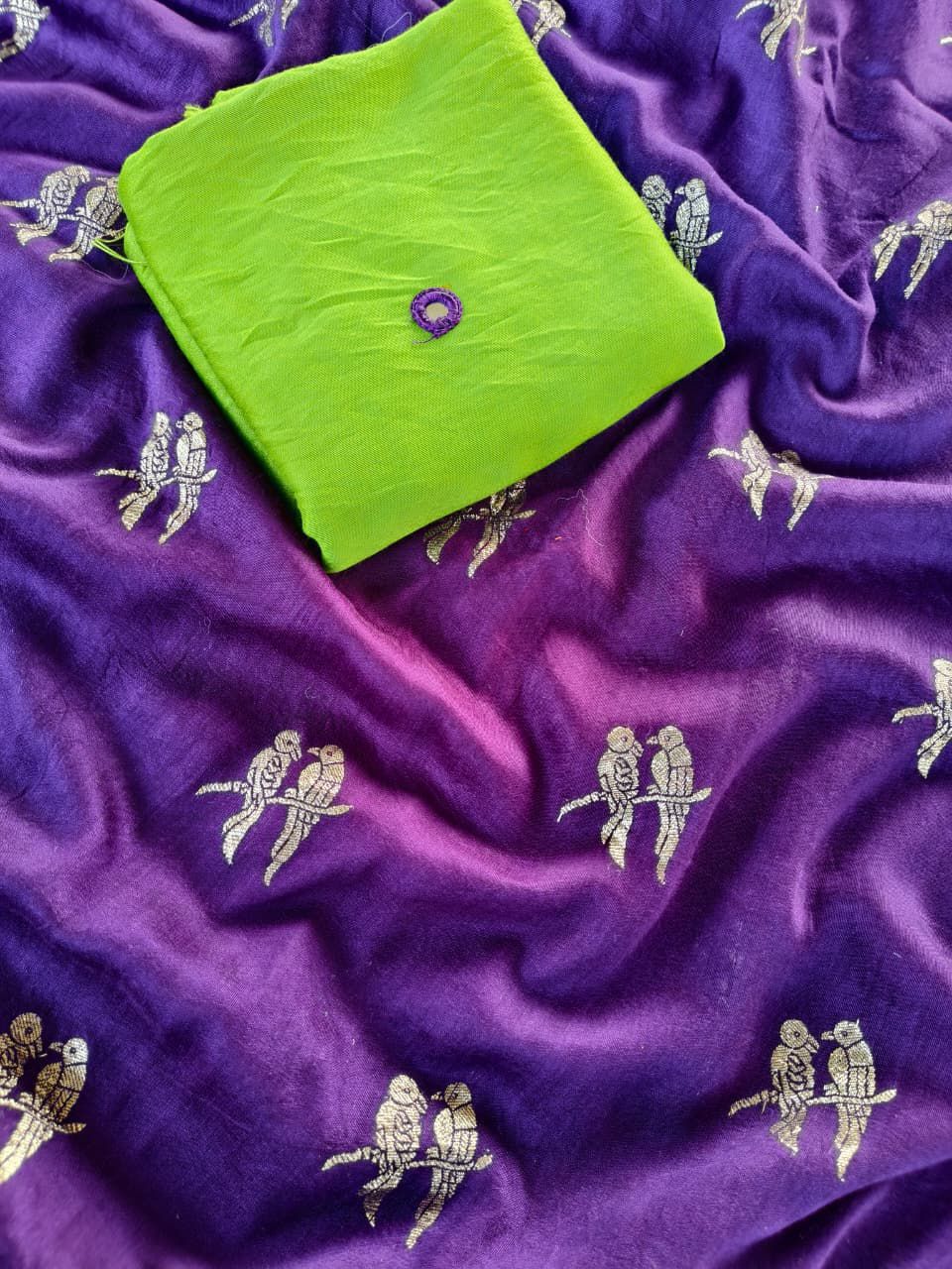 Blooming Purple Banarasi Georgette Silk Saree With Pleasurable Blouse Piece - Image 2