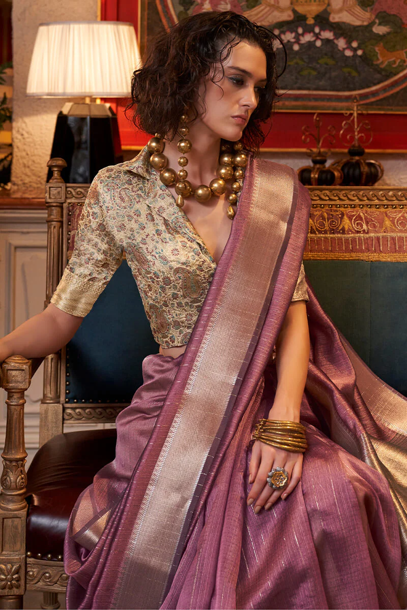 Breathtaking Pink Soft Banarasi Silk Saree With Entrancing Blouse Piece - Image 2