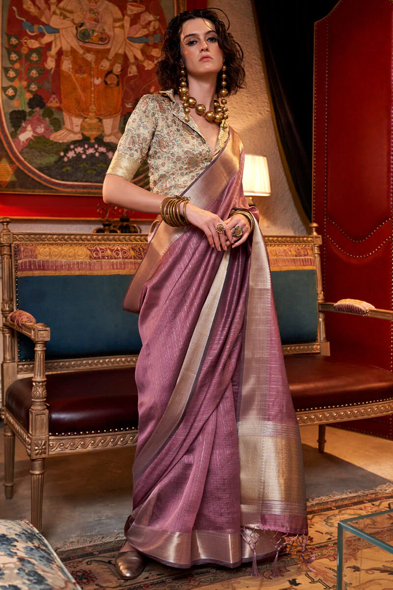 Breathtaking Pink Soft Banarasi Silk Saree With Entrancing Blouse Piece - Image 3