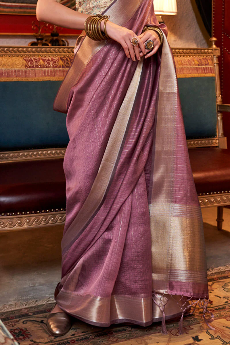 Breathtaking Pink Soft Banarasi Silk Saree With Entrancing Blouse Piece - Image 4