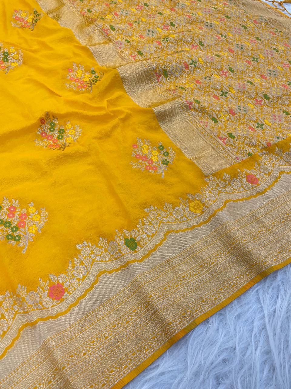 Breathtaking Yellow Banarasi Georgette Silk Saree With Gossamer Blouse Piece - Image 3