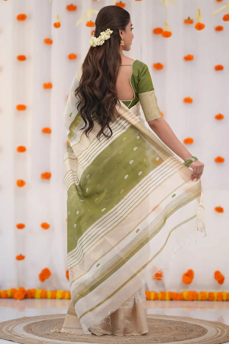 Brood Beige Cotton Silk Saree With Winsome Blouse Piece - Image 5