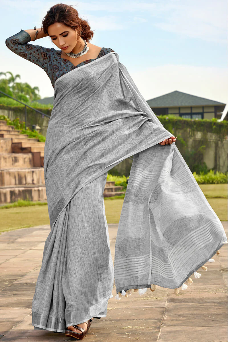 Brood Grey Cotton Silk Saree With Incredible Blouse Piece - Image 2