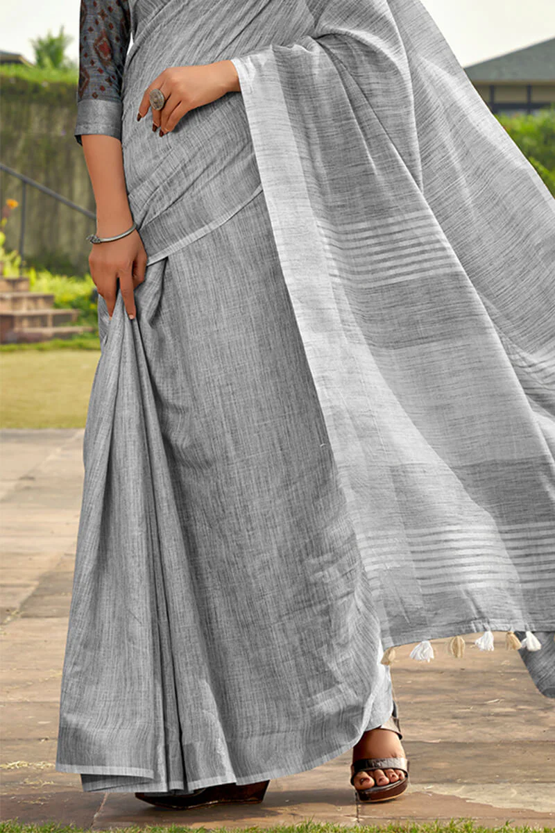 Brood Grey Cotton Silk Saree With Incredible Blouse Piece - Image 3