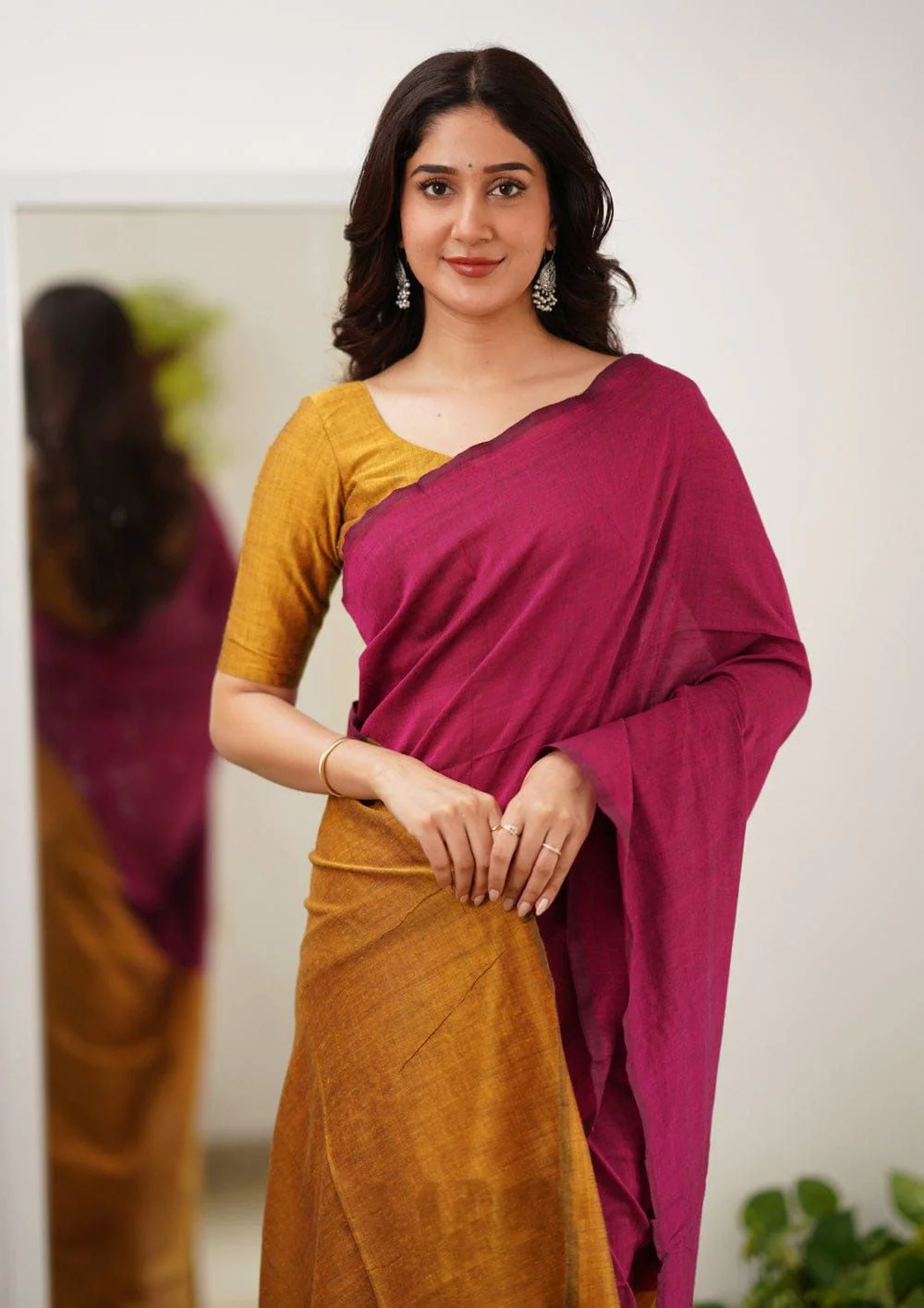 Bucolic Dark Pink Cotton Silk Saree With Ethnic Blouse Piece - Image 2