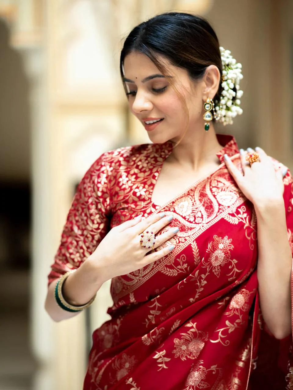 Bucolic Red Soft Silk Saree With Traditional Blouse Piece - Image 3
