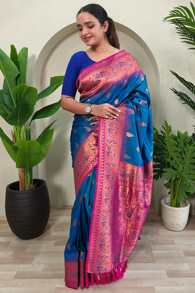 Capricious Blue Soft Banarasi Silk Saree With Deserving Blouse Piece - Image 3