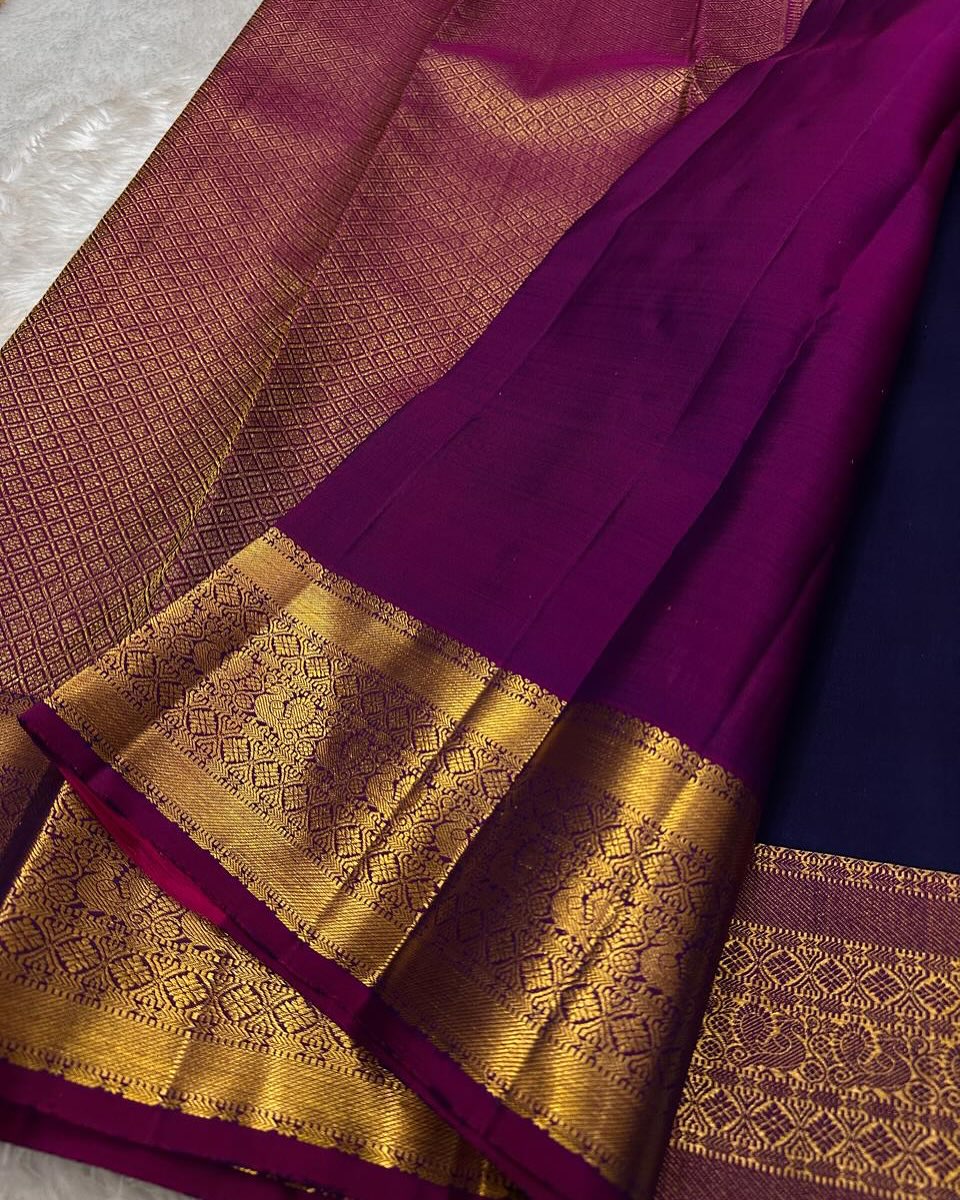 Capricious Purple Soft Banarasi Silk Saree With Demanding Blouse Piece - Image 4