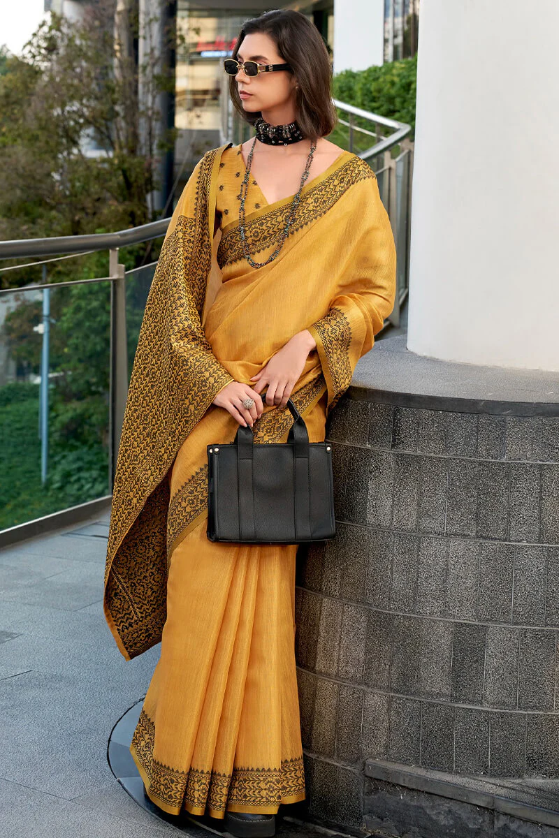 Captivating Yellow Cotton Silk Saree With Adoring Blouse Piece - Image 3