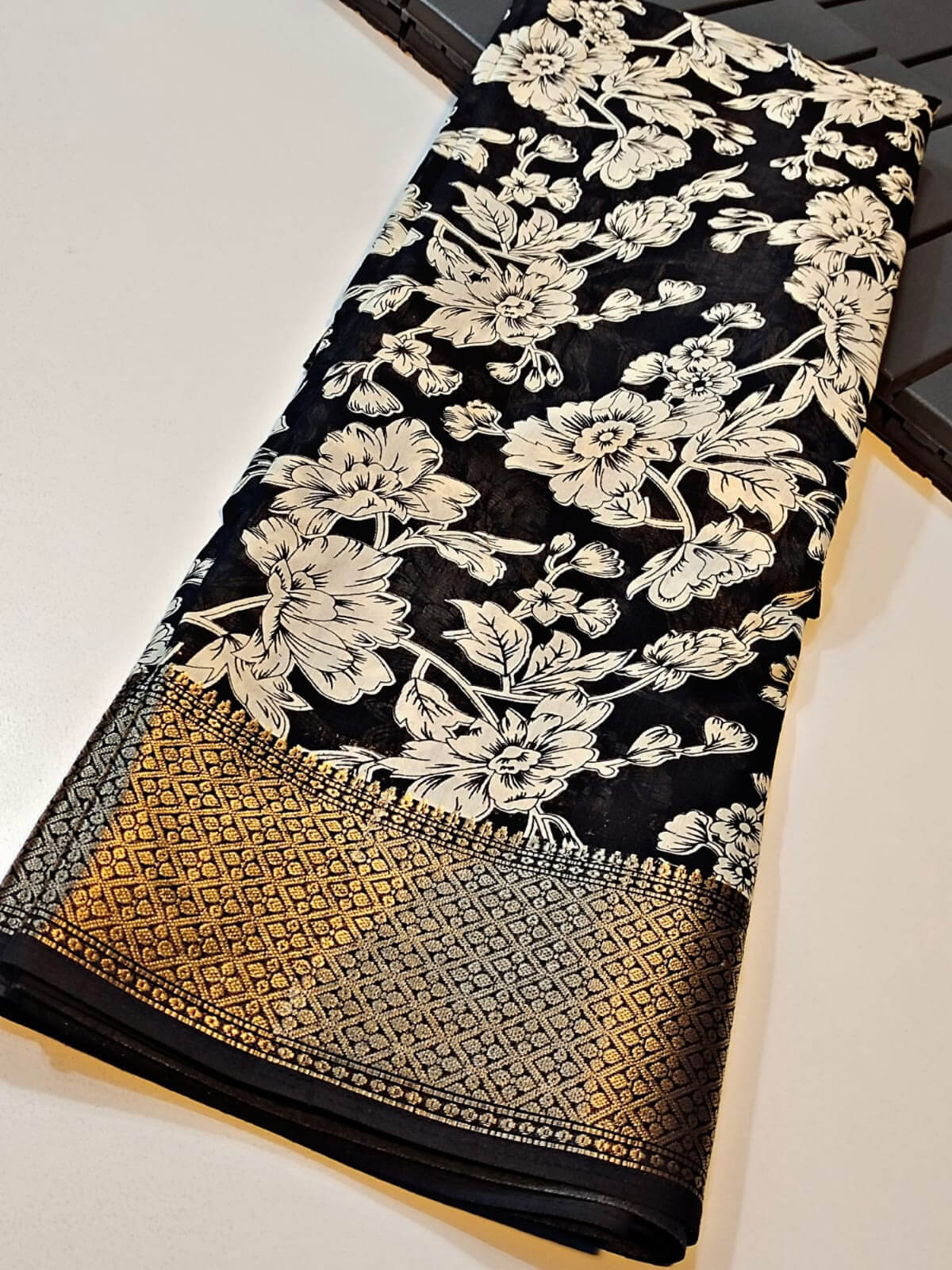 Charming Black Digital Printed Soft Silk Saree With Gorgeous Blouse Piece - Image 3