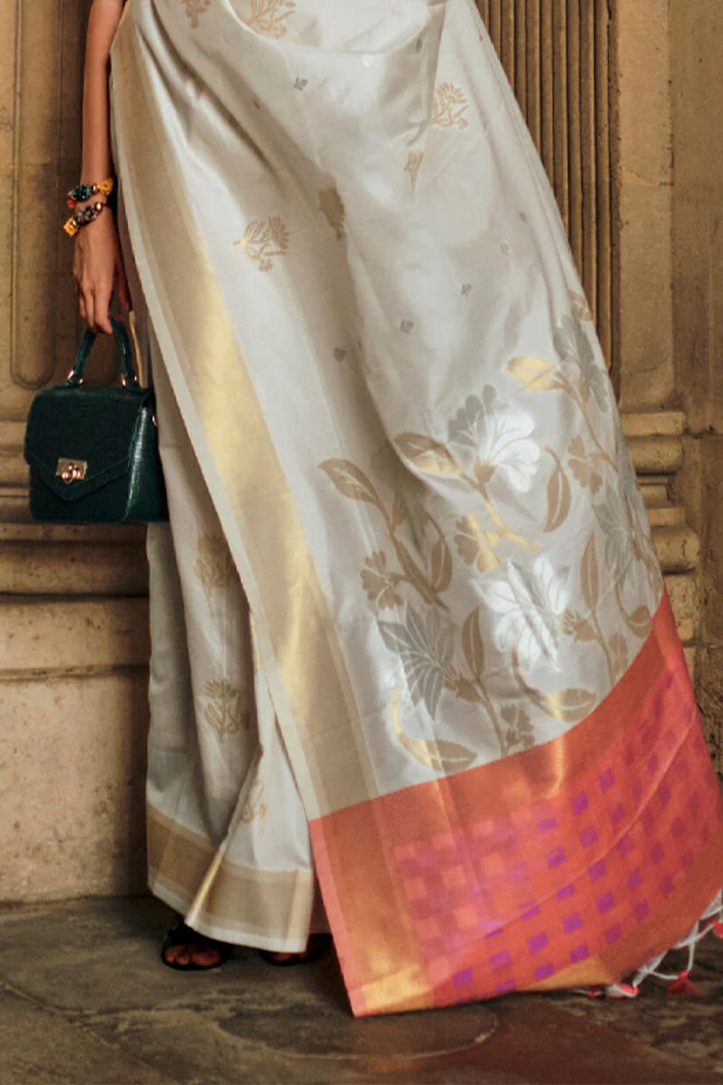 Chatoyant Beige Soft Banarasi Silk Saree With Ideal Blouse Piece - Image 3